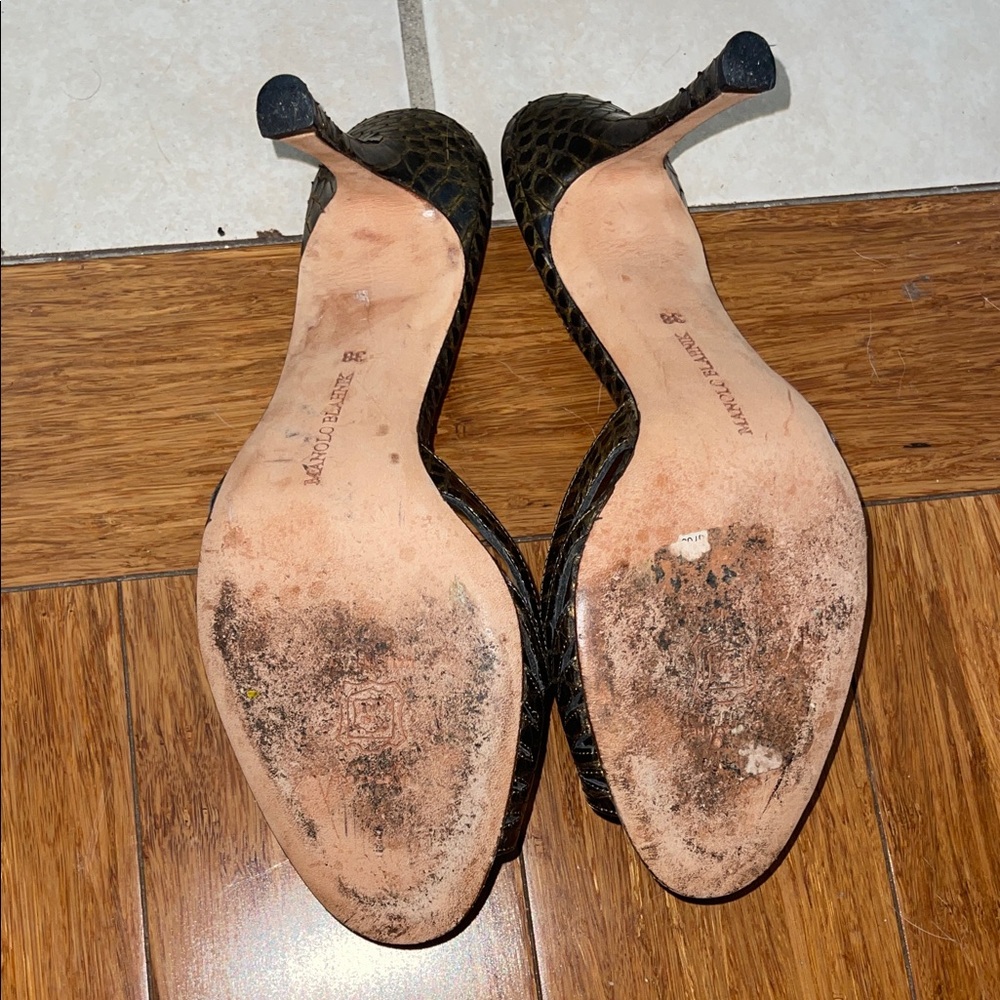 Manolo Blahnik Indial Leather Green Mules - Picture 4 of 11